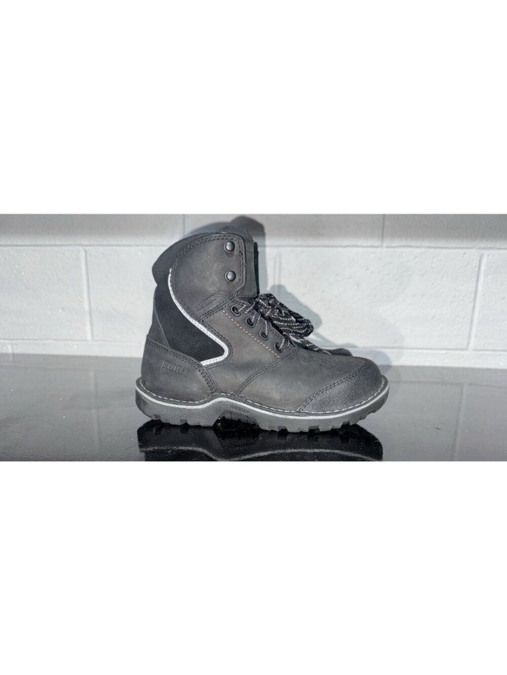 WORX by Red Wing 5128 Womens Leather 6 Inch Steel Toe WP Work Boots Size 6.5